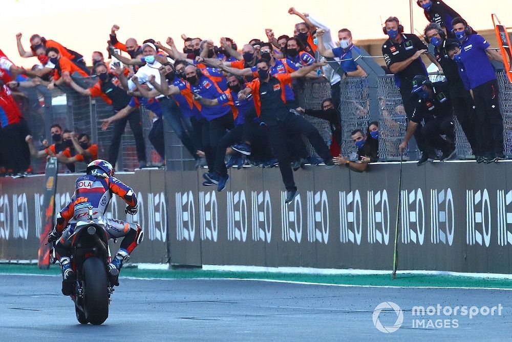Stats - Oliveira clôt l'année de rêve des pilotes satellites