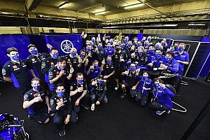Rossi: "E' stato emozionante tornare al box"