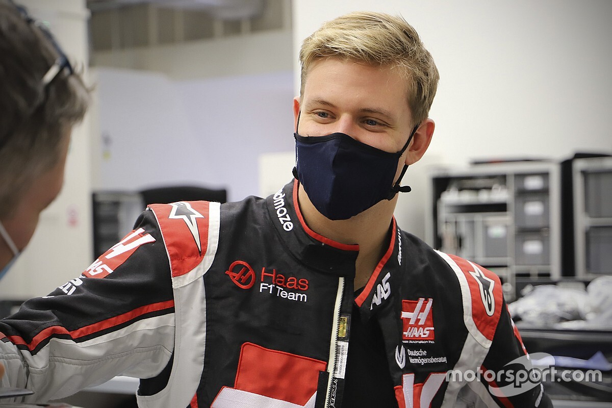 Schumacher voelt geen druk door achternaam: “Motiveert me juist”
