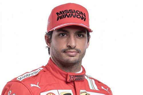 Sainz Akui Akan Sulit Kalahkan Leclerc