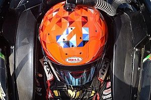 VeeKay onthult aangepast helmontwerp voor IndyCar-seizoen 2021
