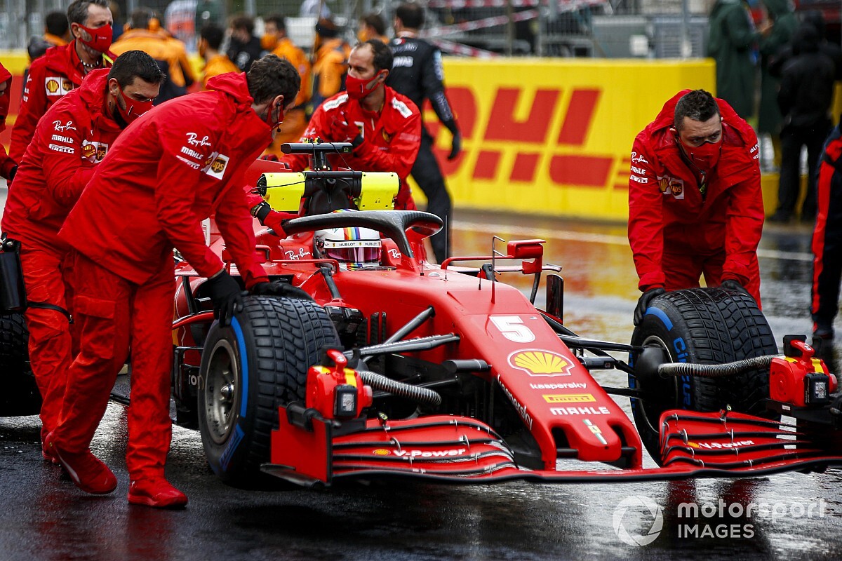 Vettel nagyot ment: „Élvezetes volt a trükkös körülmények között menni!”