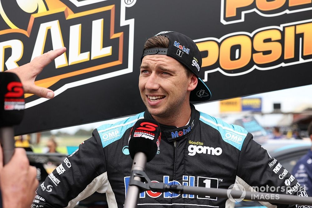 Sandown Supercars: Mostert beats Waters to pole