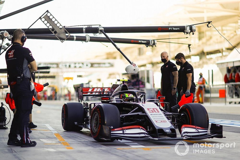 Steiner: Schumacher tökéletes munkát végzett + Galéria Mick első F1-es napjáról