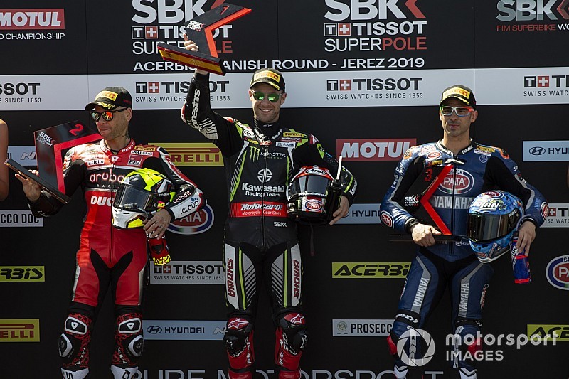 Bautista no da opción en la primera carrera en Jerez