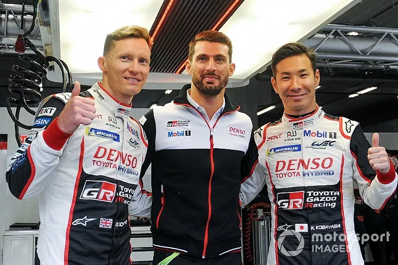 Pole position de #7 Toyota Gazoo Racing Toyota TS050: Mike Conway, Kamui Kobayashi, Jos&eacute; Mar&iacute;a L&oacute;pez