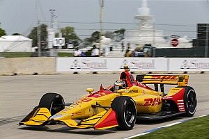 Detroit IndyCar: Hunter-Reay tops final practice/warm-up