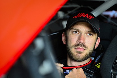 Daniel Suárez manda en la primera en Pocono