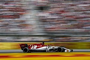 Raikkonen: Nasz samochód zachowywał się dziwnie