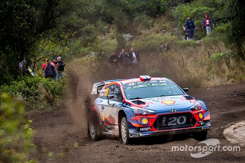 WRC, Rally d'Argentina, PS5: scratch di Mikkelsen. Neuville sale 2°!