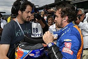 Alonso gelecek planlarını "çok gizli" tutuyor