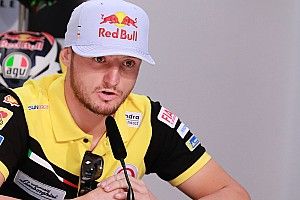 Miller: Crash caused by "idiots waiting on the racing line"