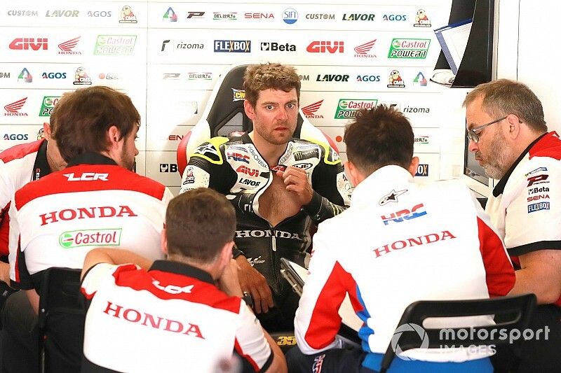 Crutchlow voulait récupérer des membres d'équipe confiés à Álex Márquez