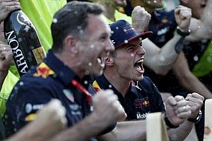 Chefe da Red Bull: Punição a Verstappen seria "incompreensível"