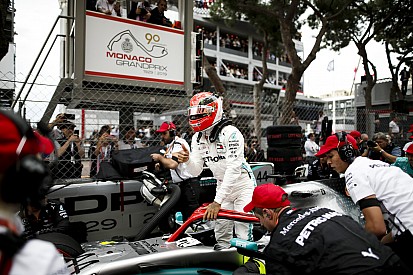 Hamilton Monacóban is megdöntött egy Schumacher-rekordot