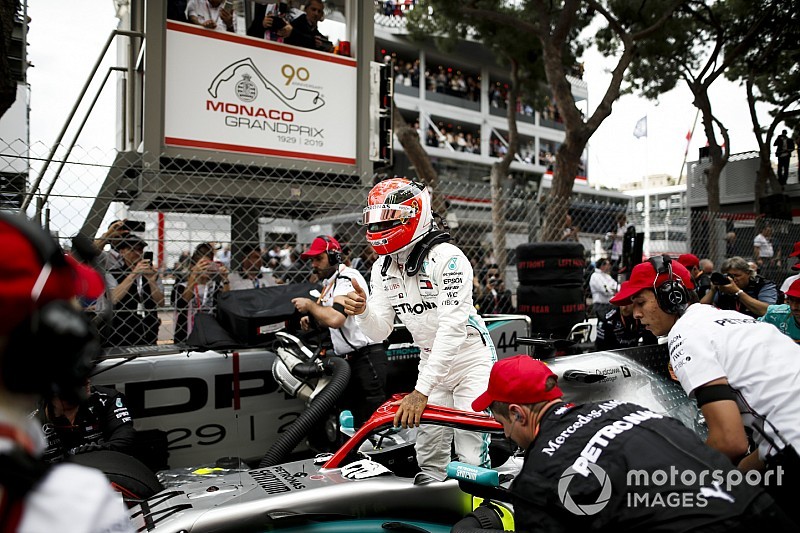 Hamilton Monacóban is megdöntött egy Schumacher-rekordot