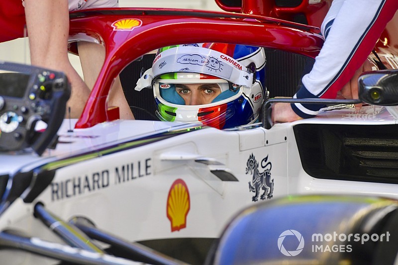 Giovinazzi ancora sfortunato: sostituisce il cambio e arretra 19esimo in griglia