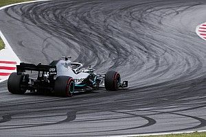 Videón Hamilton Q3-as hibája: ezen ment el a pole?
