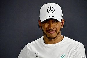 Olvasóink Hamilton-győzelemre számítanak Azerbajdzsánban