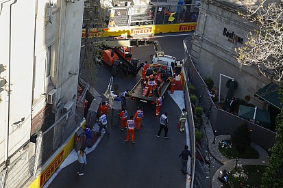 Kecelakaan di Q2 pupuskan pole Leclerc