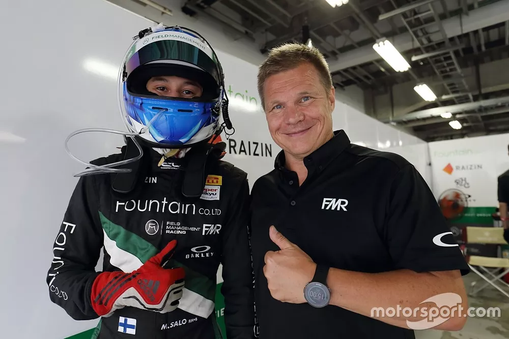 Max Salo, Mika Salo（#12 FMR Porsche Cayman GT4）