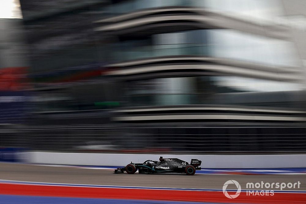 Hamilton et trois pilotes échappent à une pénalité à Sotchi