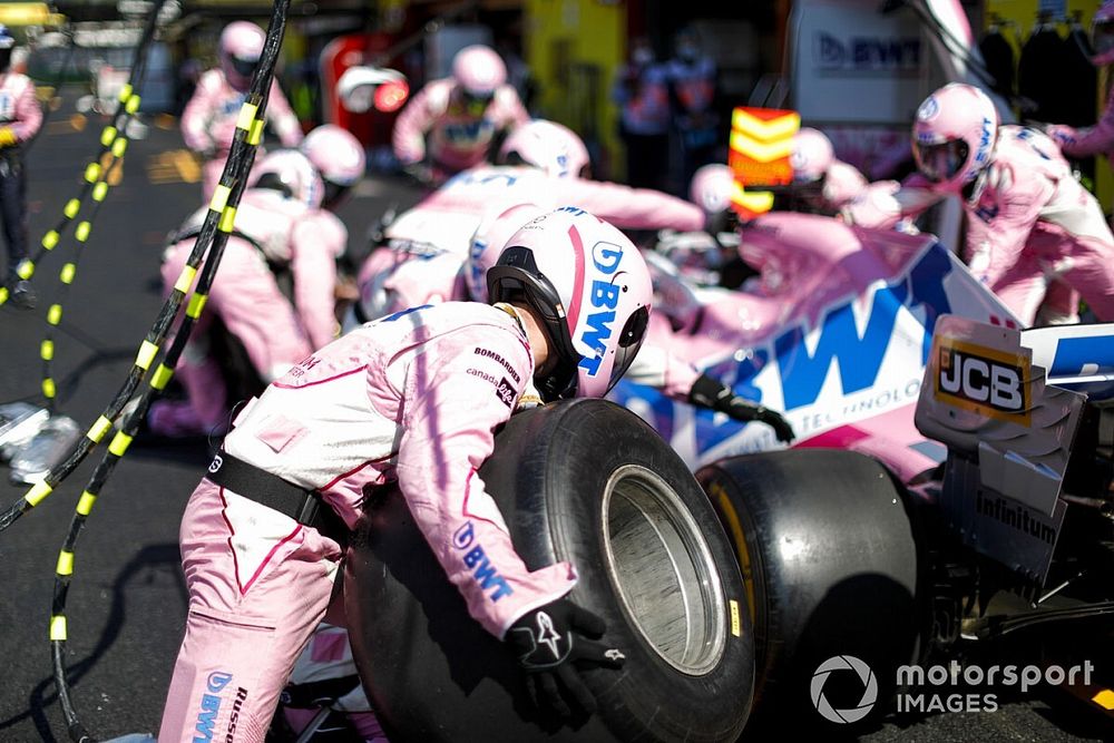 The Racing Point team practice their pit stop drills on race morning