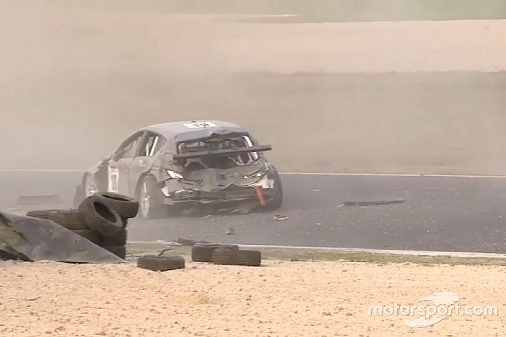 TCR Italy, Scalvini miracolato: "Salvo grazie alla Cupra"