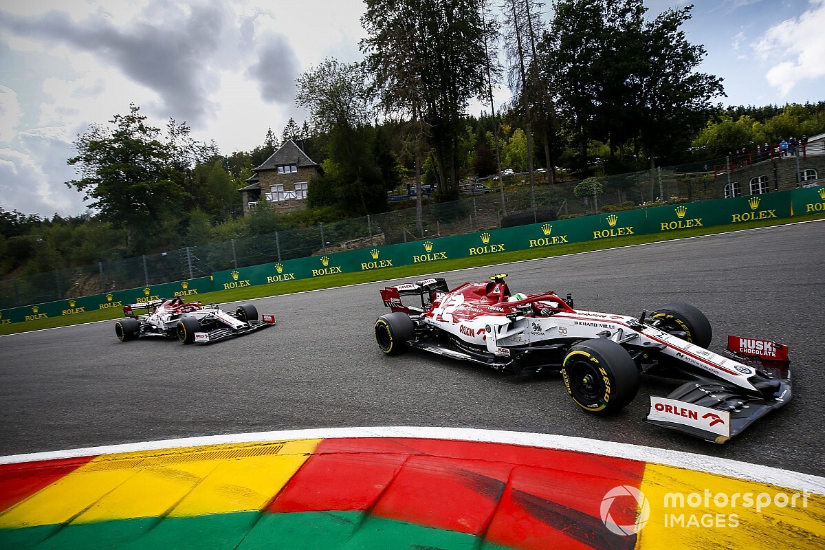 Raikkonen: "Puan savaşı vermek istiyorsak daha da gelişmeliyiz"