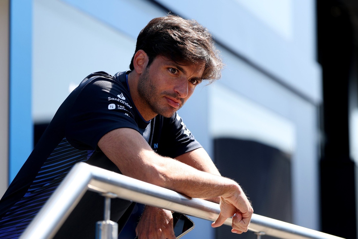 Sainz foresees no conflict of interest in Sainz Sr's mooted FIA presidential bid