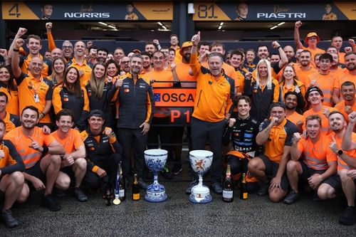 Dit zeggen internationale media over titelstrijd na uitvalbeurt Norris in Zandvoort