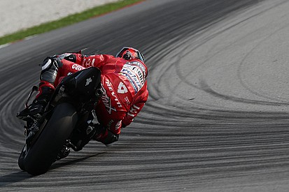 Petrucci encore en difficulté avec le pneu arrière malgré ses efforts