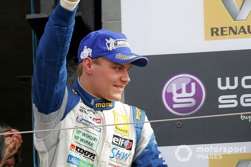 Podium : le deuxi&egrave;me Valtteri Bottas, Motopark Academy 