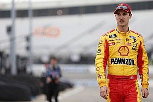 Joey Logano “needed a few more laps” to catch Truex