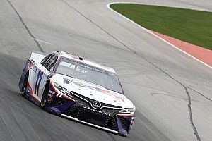 Denny Hamlin uses pit strategy to take Stage 2 win at Texas