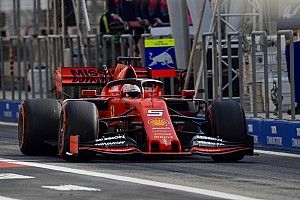 Vettel escapa de punição de grid no Bahrein por ter guiado devagar demais