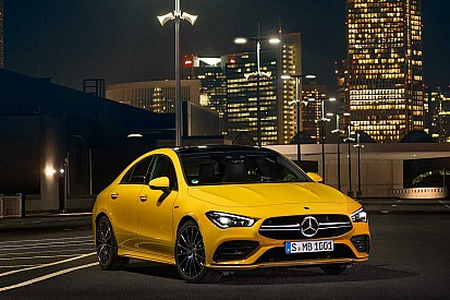 Mercedes представила 302-сильний седан AMG CLA 35