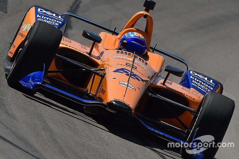 Alonso wrócił na owal