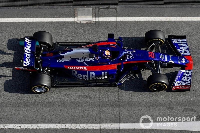 Элбон превзошел ожидания Toro Rosso