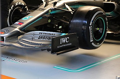 Mercedes copia Ferrari: ecco la nuova ala anteriore della W10 che cerca l'outwash
