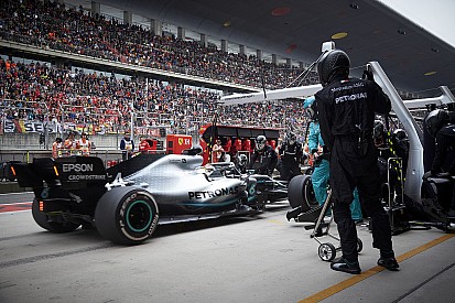 La doble parada en China fue idea de Wolff