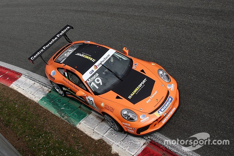 Carrera Cup Italia, Mosca si gode le libere a Monza: "Pista 'strana', ma c'è del margine"