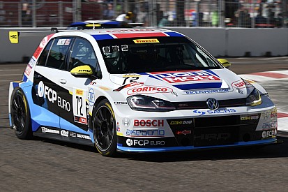 Vincent e Hurczyn firmano la doppietta Volkswagen in Gara 2, brutto incidente per Walker con l'Alfa Romeo