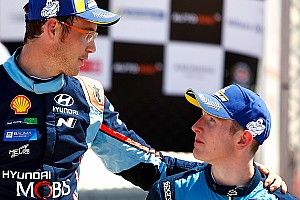 Rallye Frankreich: Evans' Drama beschert Thierry Neuville den Sieg