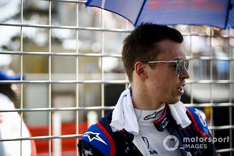 Kvyat baba oluyor!