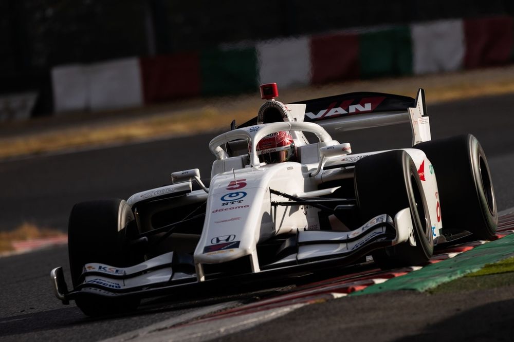 Tadasuke Makino, DOCOMO TEAM DANDELION RACING