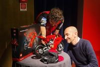 El CEO de Ducati espera que la batalla entre M&aacute;rquez y Bagnaia ser&aacute; "justa"