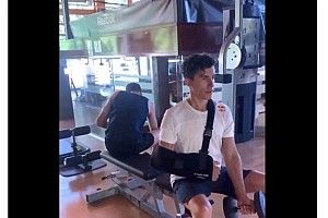 Márquez intensifica el trabajo en el gimnasio: "No hay dolor" (vídeo)