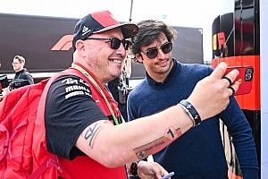 Sainz dice que él también está en la lucha por el campeonato