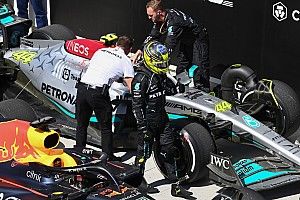 Hamilton: hiába emelünk a hasmagasságon, az autó pattogása nem fog megszűnni